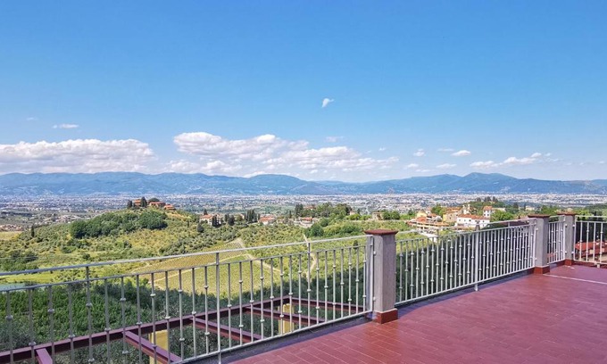 Carmignano House | Agriturismo Sotto la Rocca