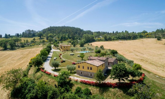 Monteluiano House | Agriturismo Tenuta Di Biscina
