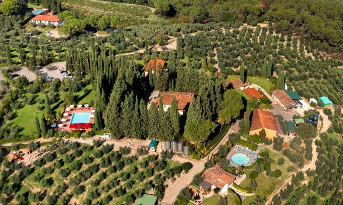 Impruneta House | Agriturismo Vecchio Borgo Di Inalbi