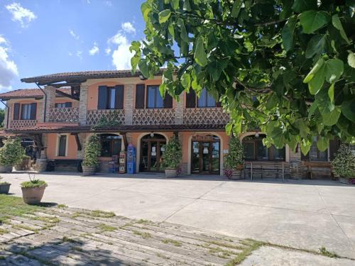 Canelli House | Agriturismo Vecchio Torchio