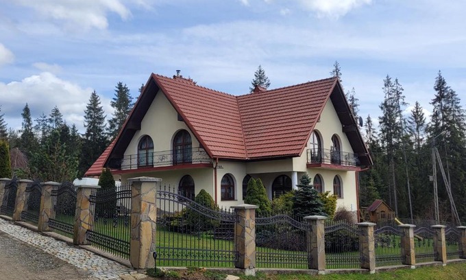 Chyzne House | Agroturystyka Pod Danielkami