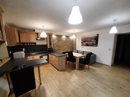 Krzeszow Apartment | Agroturystyka Romanówka w Krzeszowie