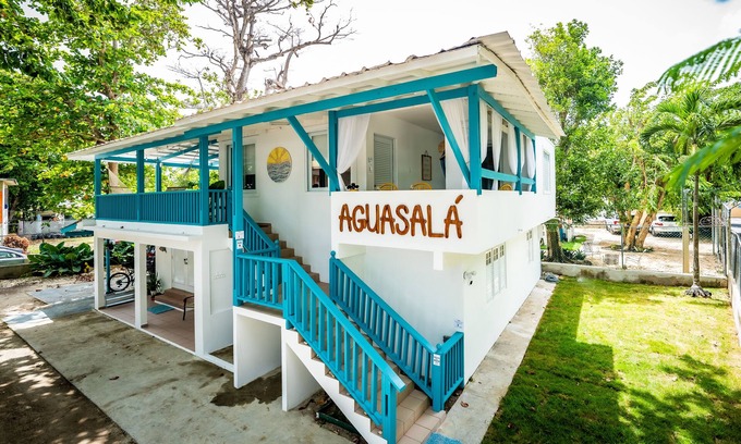Vega Baja House | Aguasalá Beach House, Puerto Nuevo Beach