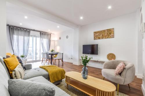 Adelfas Apartment | AH- Retiro VIII - Estilo urbano en el corazón de Madrid