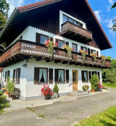 Peissenberg Apartment | Aich21