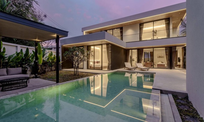 Choeng Thale Villa | Aileen Layan Villa 6/4BR Forest/2 Minutes Beach