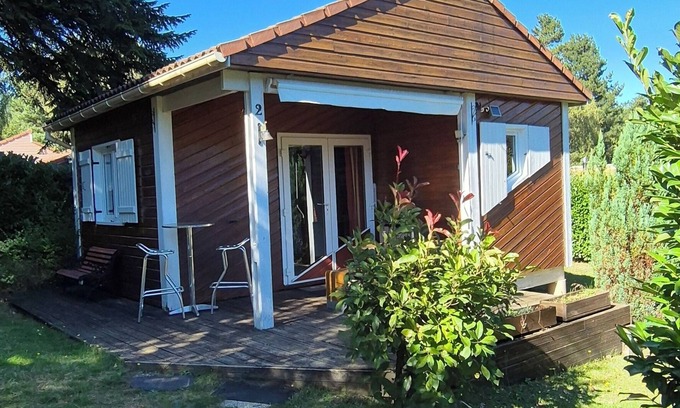 Saint-Remy-Sur-Durolle Ski Chalet | Air-conditioned chalet with enclosed garden sleeps 4