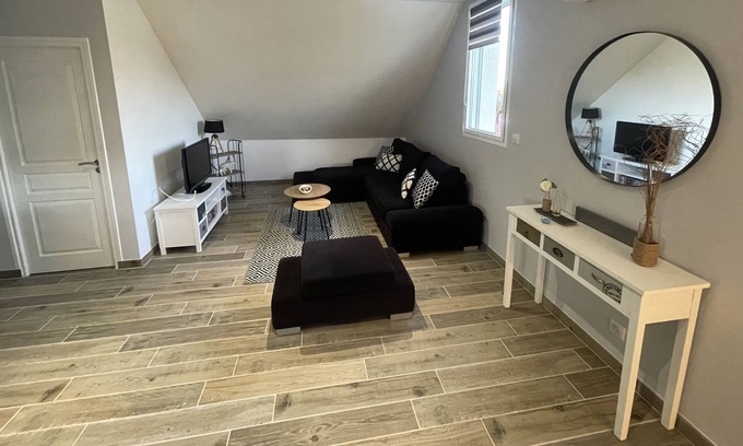 La Feuillade Apartment | Air-conditioned apartment