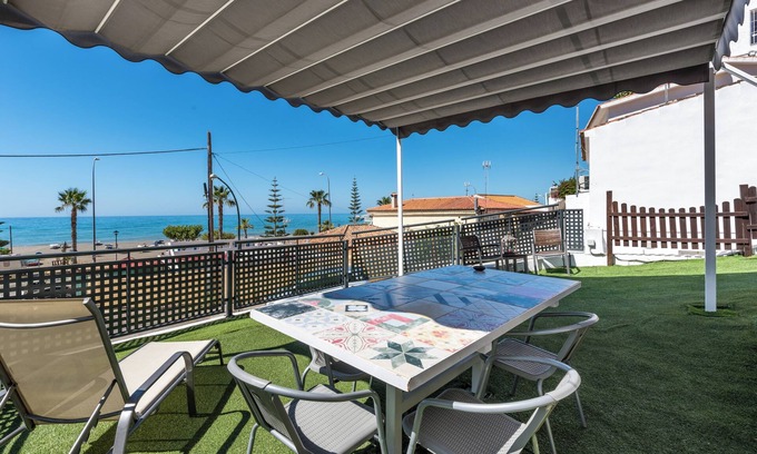 Benajarafe Apartment | Air-Conditioned Apartment Directly on the Beach with Amazing View, Terrace & Wi-Fi