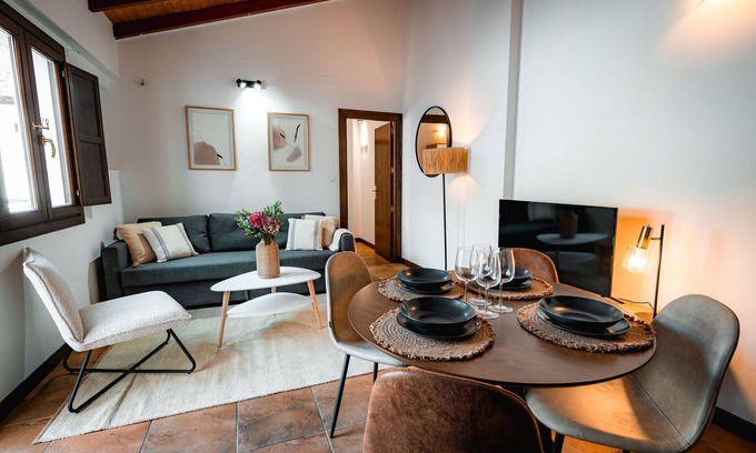 Cella Apartment | Air-conditioned apartment with wifi - QH Mirador San Cristobal 05