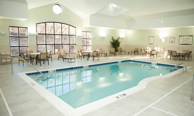 North Wales Condo | Air-Conditioned Suite | Gym, Indoor Pool
