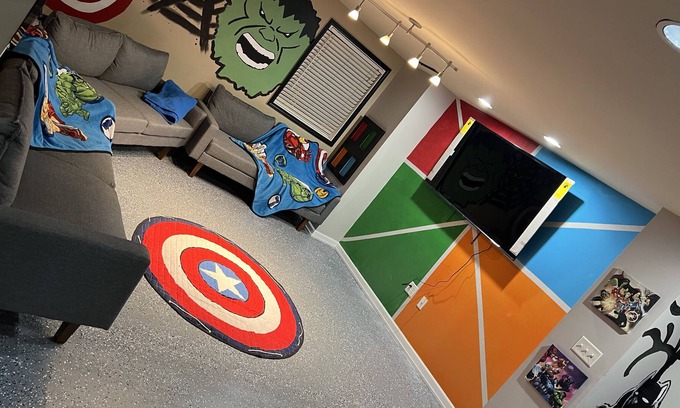 Fox Valley House | AirbnBAbE by AMCS family friendly getaway with seasonal Private Pool