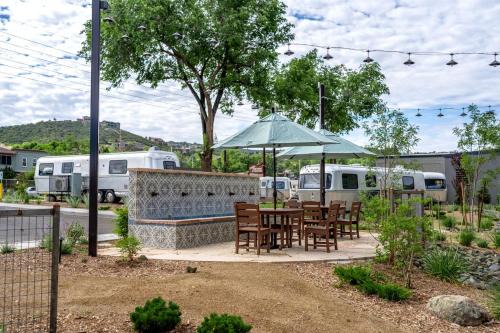 Prescott House | Airstream Escape Near Granite Creek in Prescott, Arizona