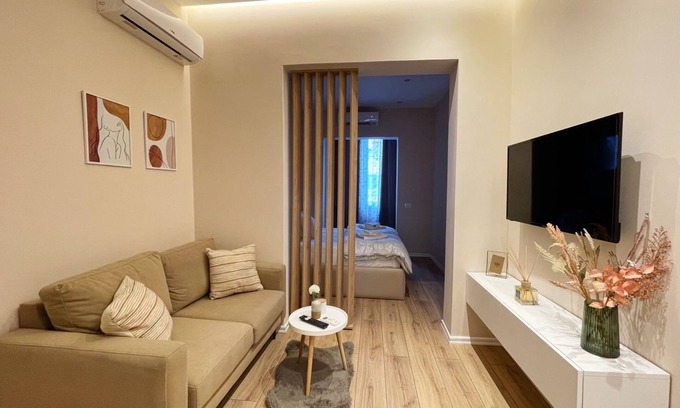 Tirana Apartment | AJ Apartments 1: Hidden Gem in the Heart of Tirana