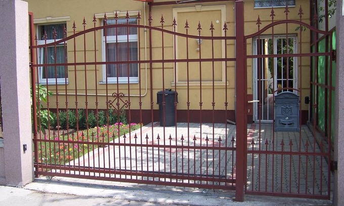 Zuglo Apartment | Akacia Apartment - FREE INSIDE PARKING, 2 bedrooms, garden, next to centre