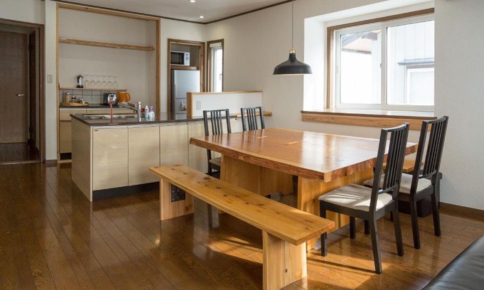 Nozawaonsen Apartment | Akari House Swiss Bakery