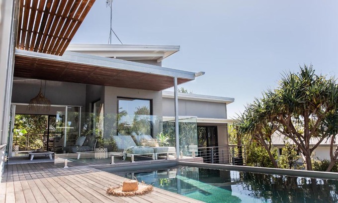 Sunrise Beach House | Akoakoa - Sunrise Beach