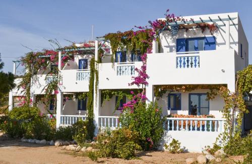 Lefkos Apartment | Akrogiali Apartments
