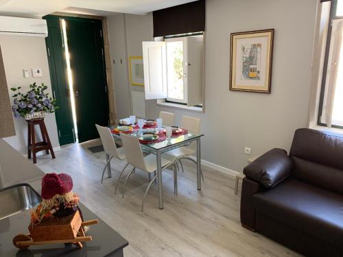 Castelo Branco Apartment | Al Amoreirinha Rui Barata