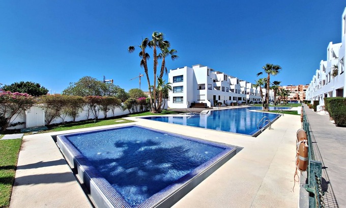 Vera Beach Apartment | Al Bajos - Apartments near the beach El Playazo
