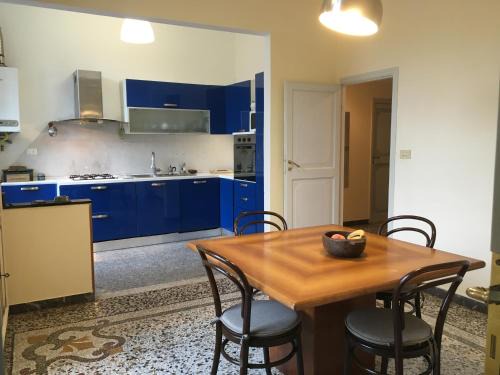 Pre Apartment | Al Carmine - ampio e luminoso