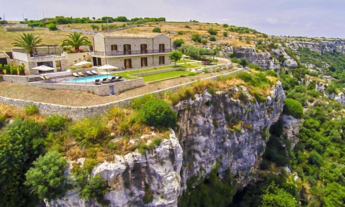 Modica House | al Castello by Interhome