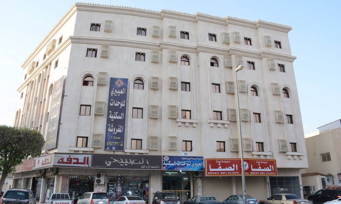 Al Harra Al-Sharqiah Apartment | Al Eairy Furnished Apt Al Madinah 3