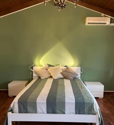 Montemagno House | Al Vicolo Uno