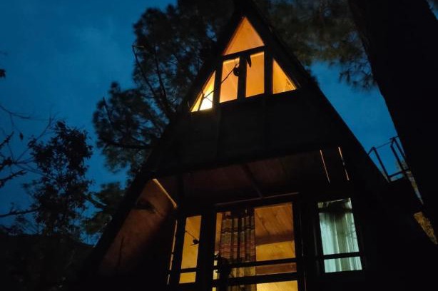 Chamoli House | Alaknanda kinare