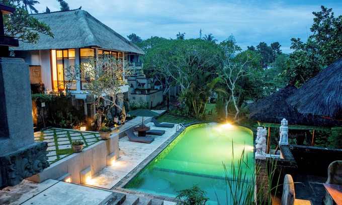 Penatih Hotel | Alam Puri Art Museum and Villas