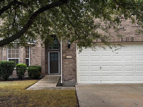 San Antonio House | Alamo City Retreat