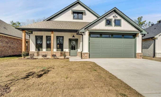 Tyler House | Alamo Luxury Living up to 11