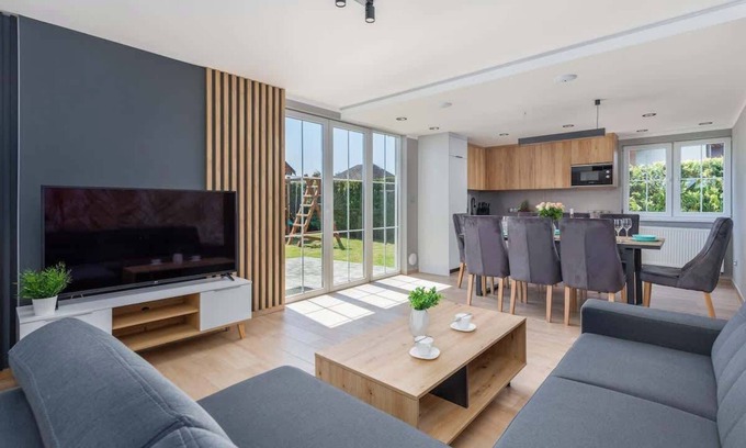 gmina Wolin House | Alan Zastań House | Elegantly Decorated House with 3 Bedrooms | Garden with Play