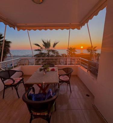 Shkembi i Kavajes Apartment | Alba Blue