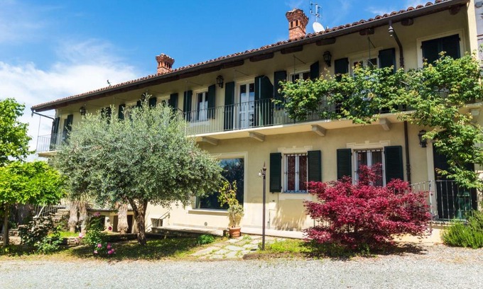 La Morra Apartment | Alba Morus