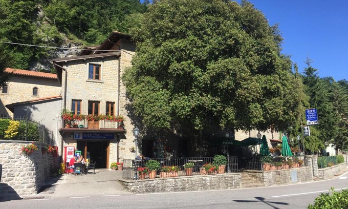 Chiusi della Verna Hotel | Albergo Bellavista