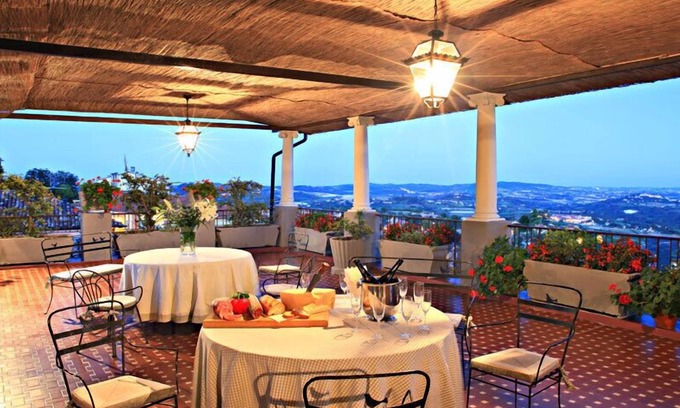 Cocconato Hotel | Albergo Cannon D'Oro