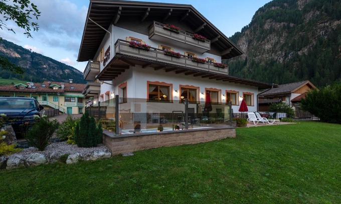 Fontanazzo Hotel | Albergo Contrin