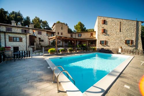 Campello sul Clitunno Hotel | Albergo Fontanelle