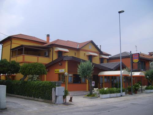 Senigallia Hotel | Albergo Primavera