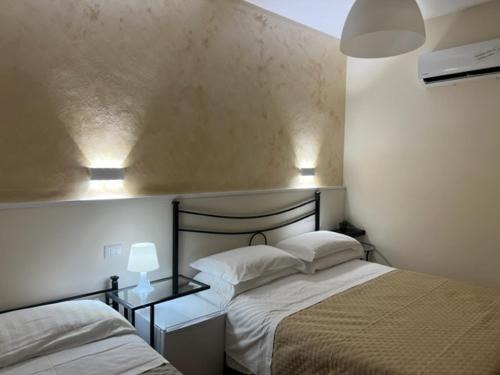 Santi Cosma e Damiano Hotel | Albergo Ristorante Bar Pizzeria La Lanterna