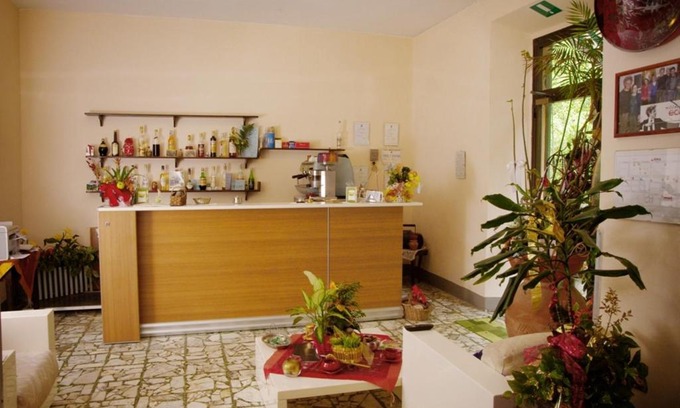 San Momme Hotel | Albergo Ristorante Guidi
