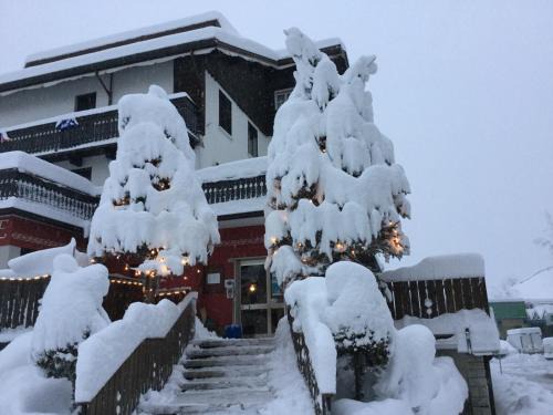 Tambre dʼAlpago Hotel | Albergo Trieste