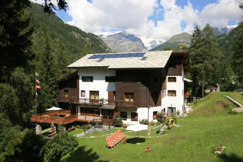 Champoluc Hotel | Albergo Villa Anna Maria