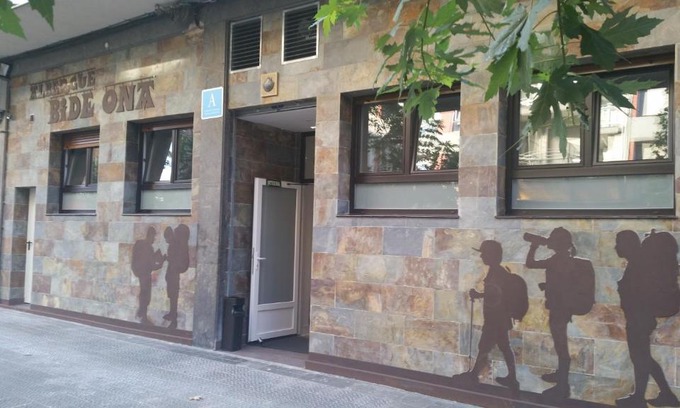 Portugalete Hostel | Albergue Bide-Ona