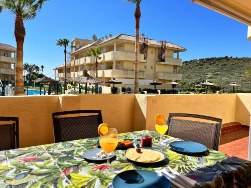 Puerto de la Duquesa Apartment | Alborán Hils Manilva Beach