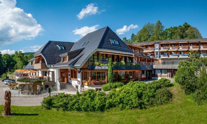 Haeusern Hotel | Albtalblick Ihr Wellness- & Wanderhotel