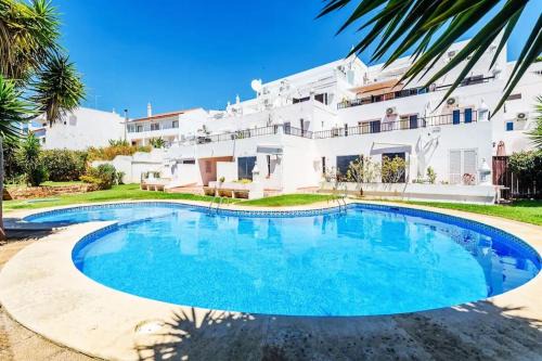Patio Apartment | Albufeira - Sun, Pool and Marina View!