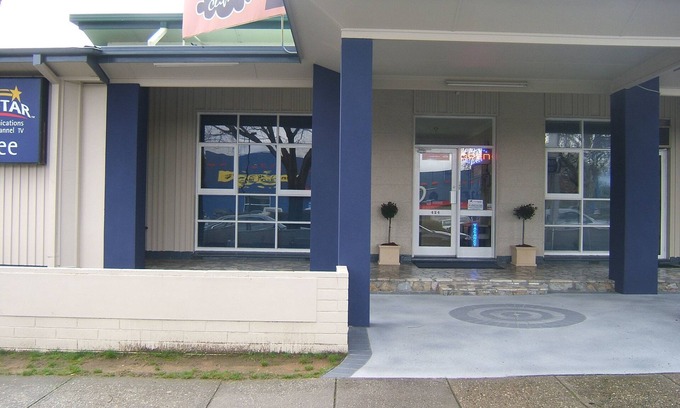 Albury Hotel | Albury Clifton Motel