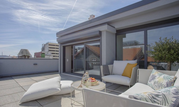 Centro / Baixa Apartment | Alegria Residence